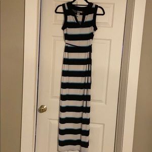 Soho stripped maxi dress